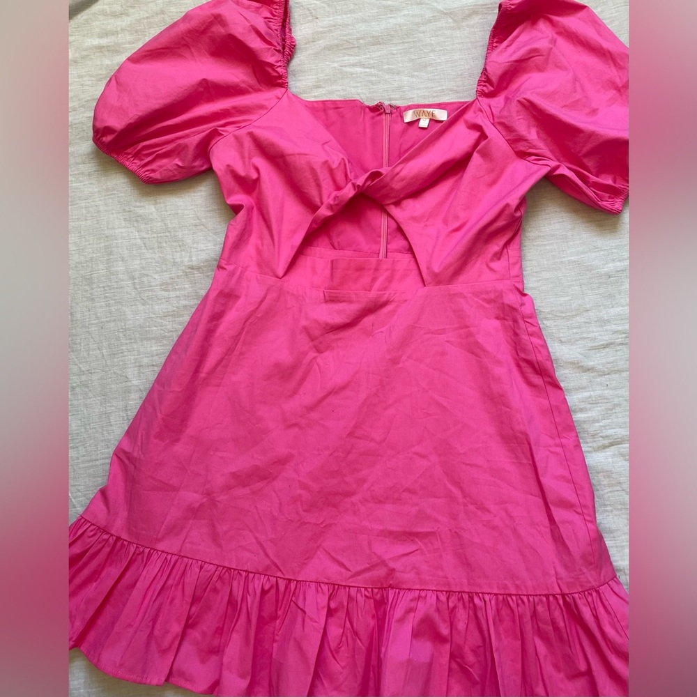 Wayf puff sleeve dress Pink color